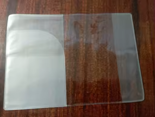 1 x Reisepass-Schutzhülle, transparent, mattiert, PVC-Material, wasserdicht