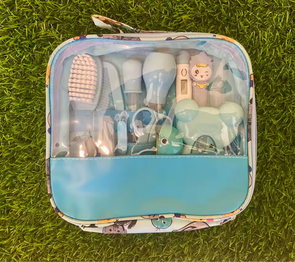 12 Stück Artikel Baby-Pflege-Kit