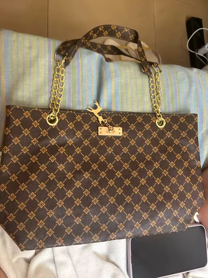 Handtasche Textur Weiches Leder Große Kapazität / Tasche Mit Hängenden Zubehör