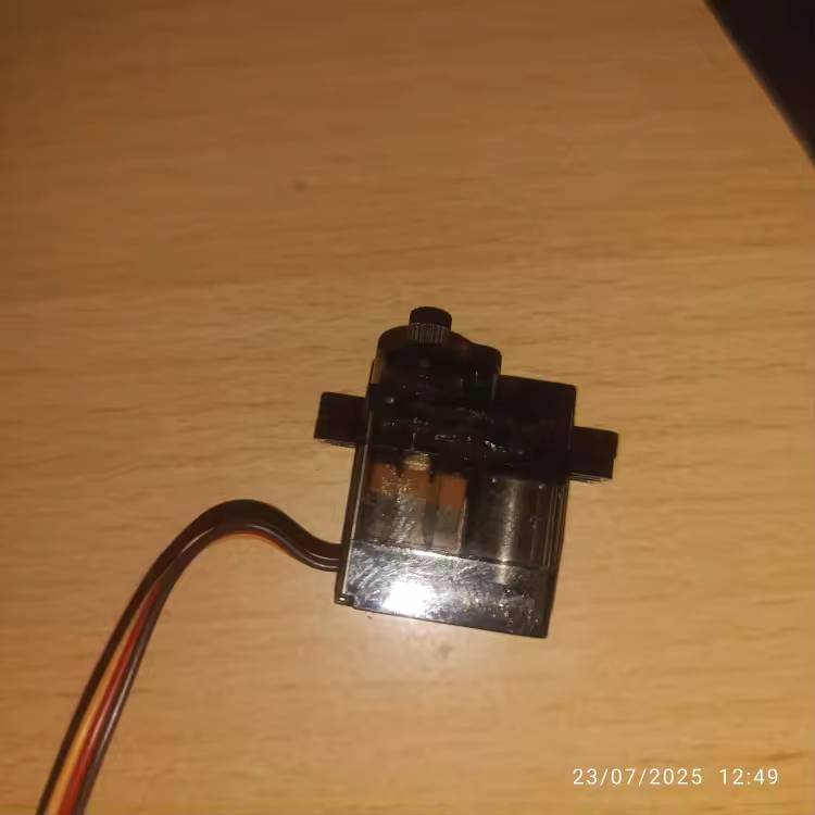 1 Stück Micro Servo Motor RCXAZ 14g 180° Metallgetriebe für RC Spielzeug