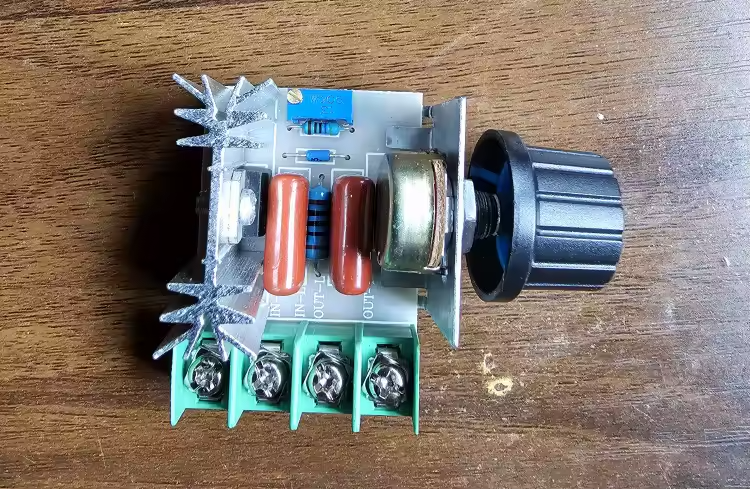 Spannungsregler 2000 Watt AC 50–220 Volt Dimmer SCR Motordrehzahlregler